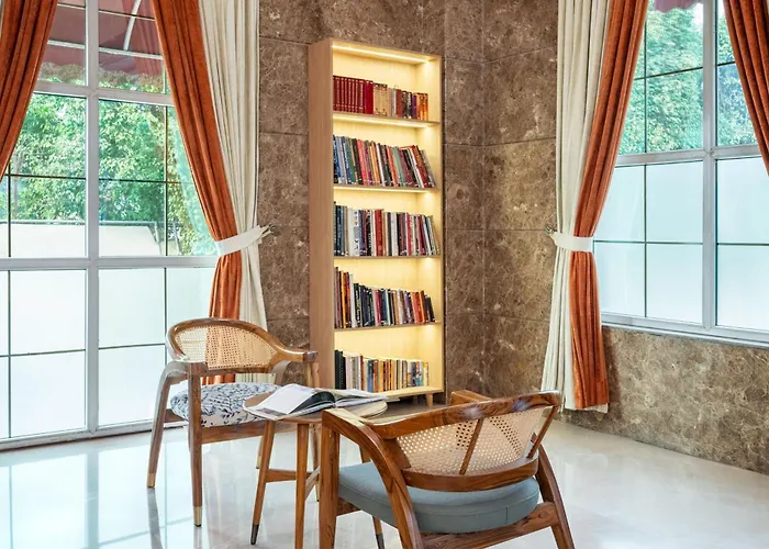 Nidhivan Sarovar Portico Vrindavan